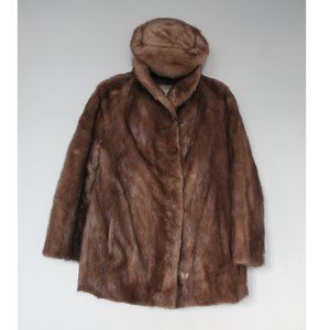 [HBC] Monogrammed "E P" Luxury Brown Fur Coat